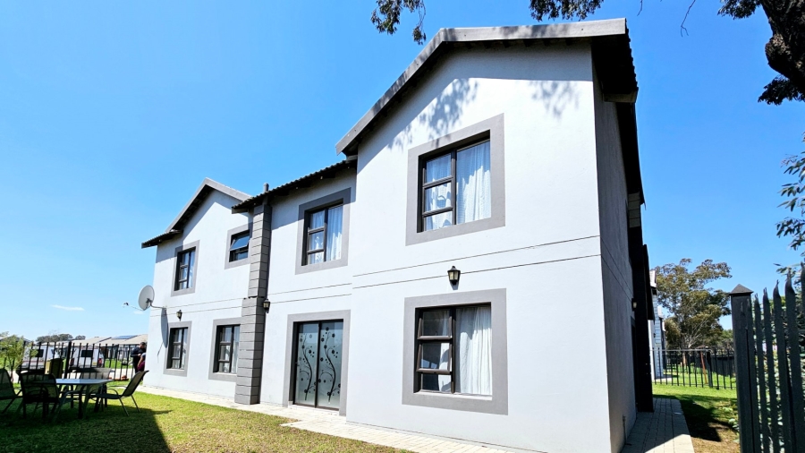 4 Bedroom Property for Sale in Arcata Estate Free State